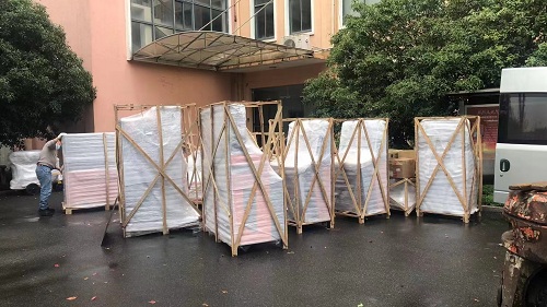 工廠搬遷
